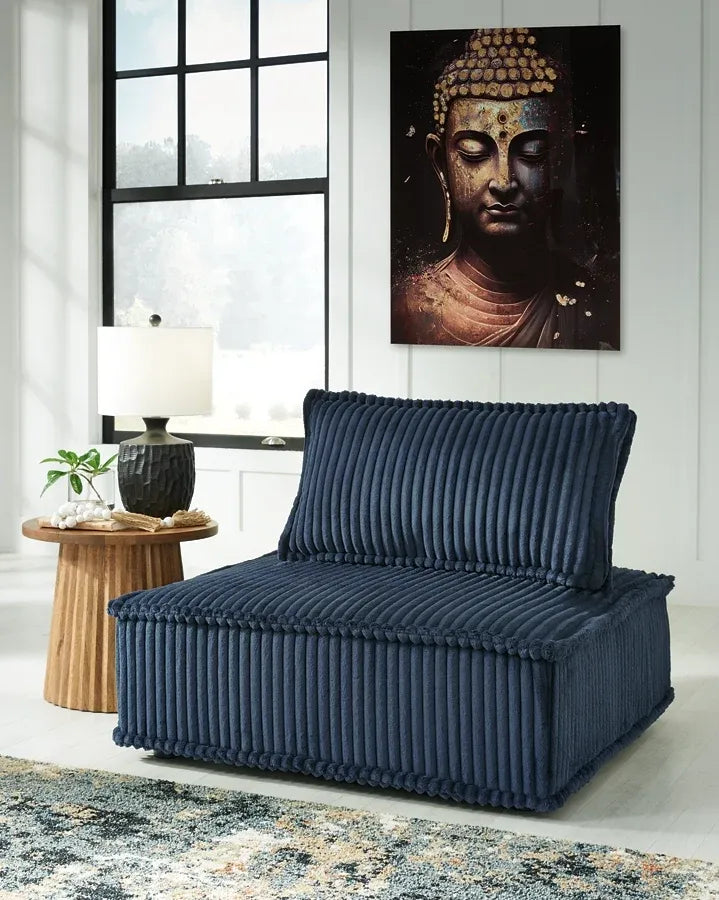 Ashley accent furniture for living room, dining, and entryway décor in UAE