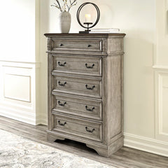 LODENBAY CHEST OF DRAWER