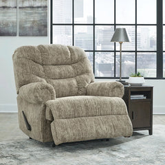 MOVIE MAN RECLINER