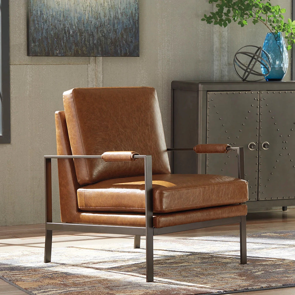 PEACMAKER CHAIR