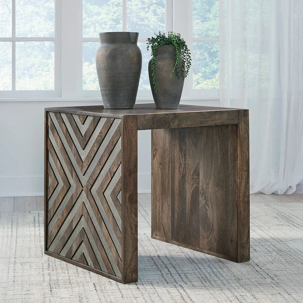 DREGGAN END TABLE