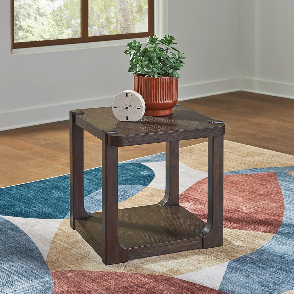 BRECKINGTON SIDE TABLE - DARK BROWN